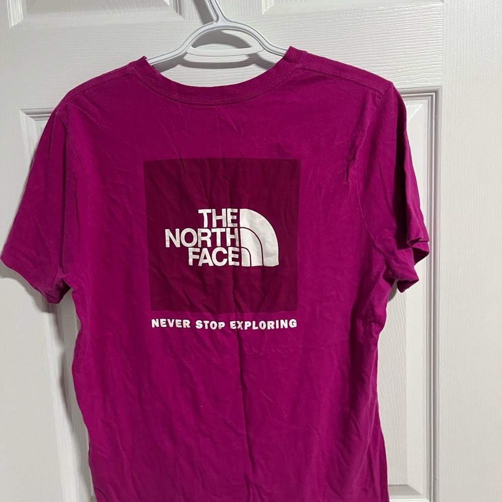 The North Face Magenta Tee - Picture 2 of 2